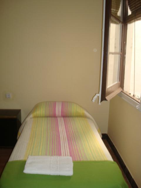 Hostel Turistic Castell Barcelona Buitenkant foto