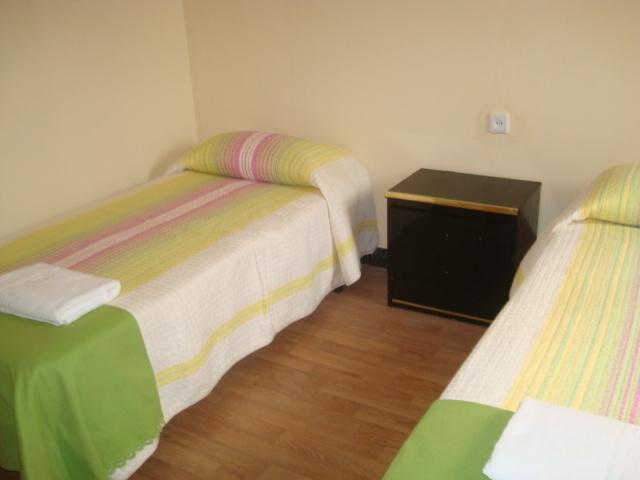 Hostel Turistic Castell Barcelona Buitenkant foto